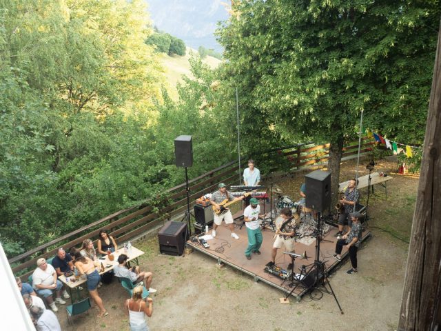 Weekly Barbecue!_Villard-Reculas